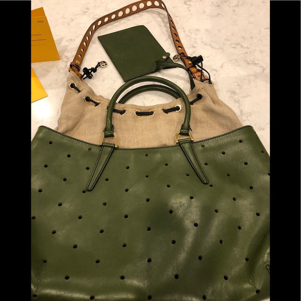 Fendi B Fab bag - Picture 4 of 14